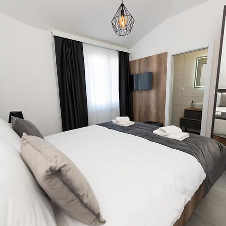 Kapov'S Rooms Kaštela 외부 사진